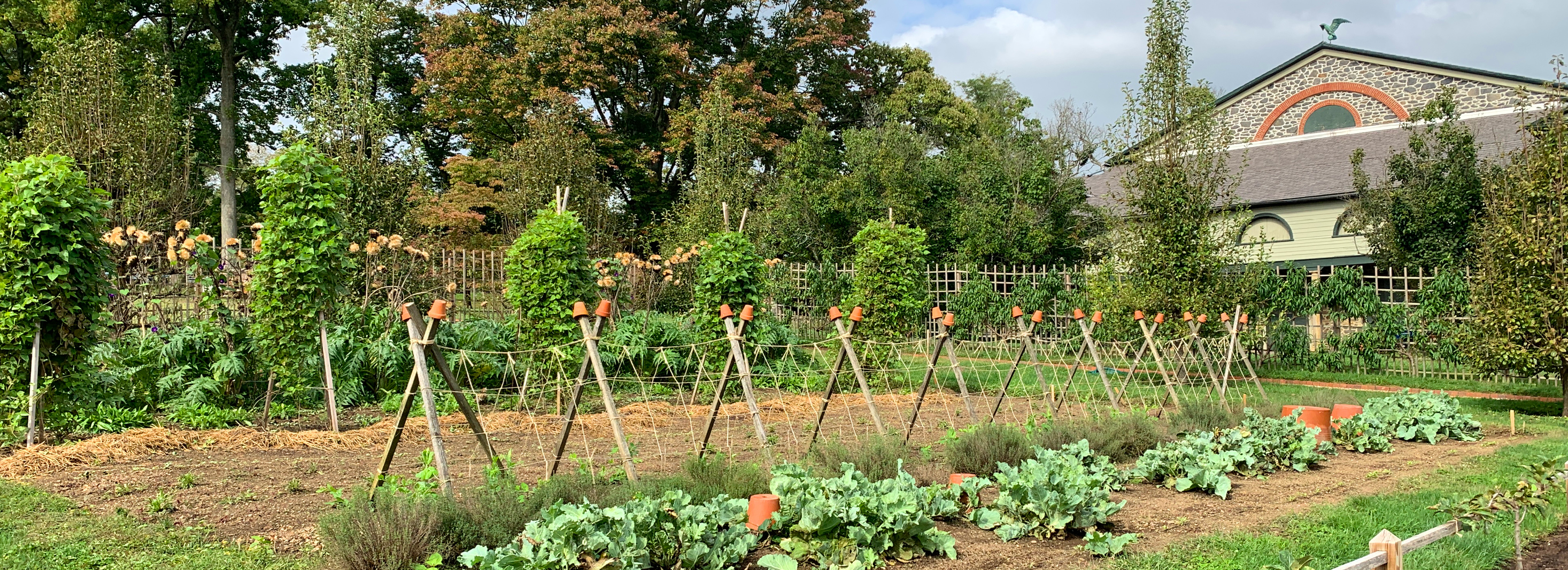 Hagley Fall Garden Barn