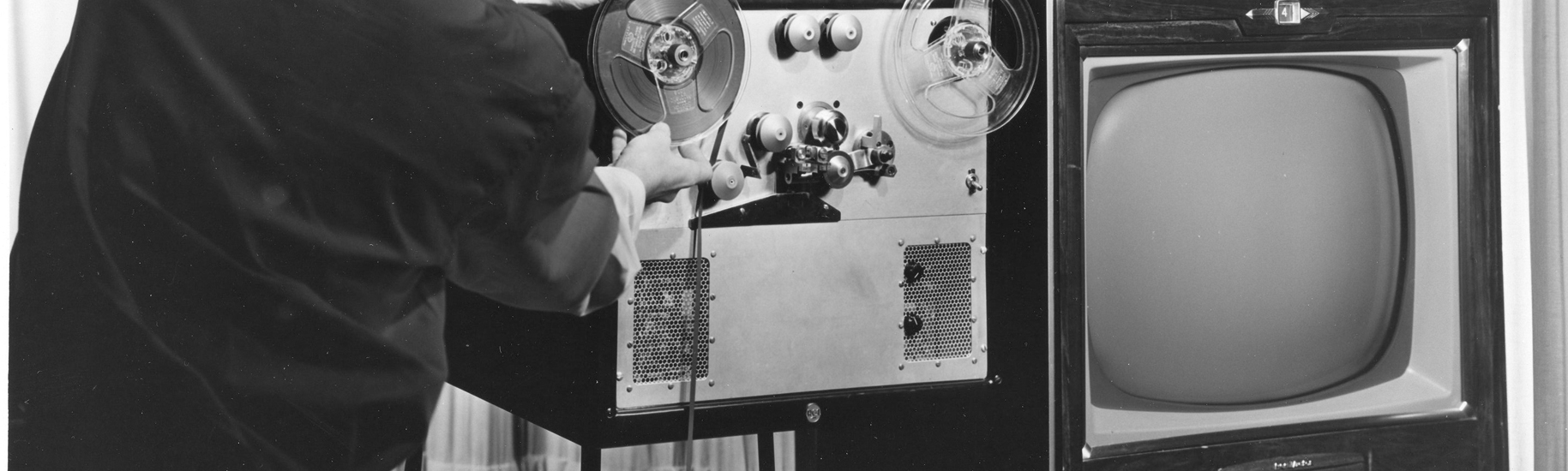 A TV and early tape recording system by RCA