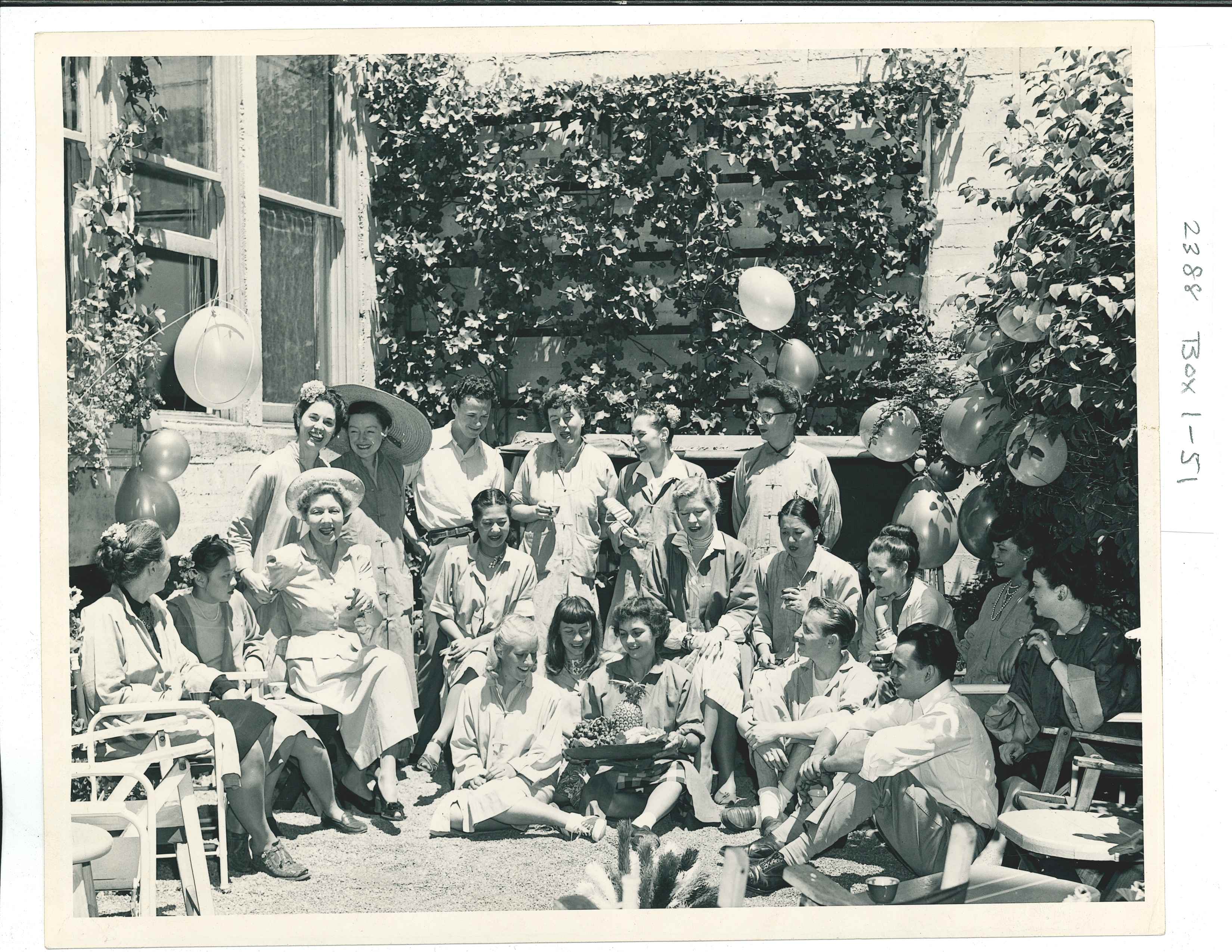 Group portrait of the Dorothy Liebes Studio weavers, circa 1946