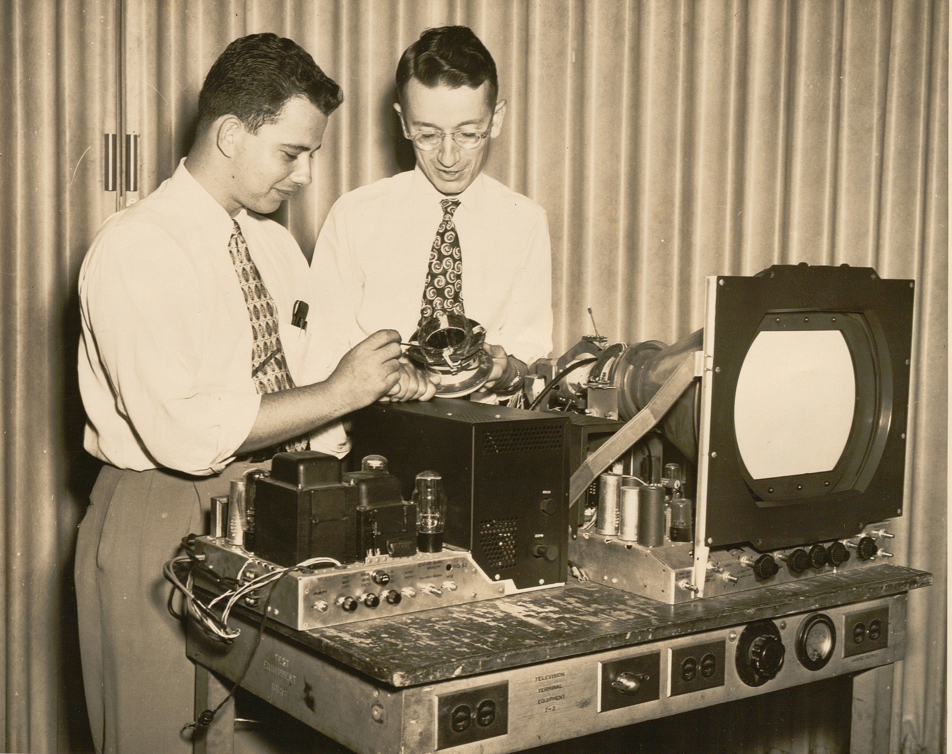 Harold J. Benzuly and Fred L. Bechly with the RCA Tri-color Kinescope Monitor.