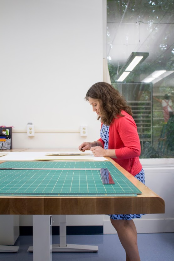 Adjustable wooden tables in the lab