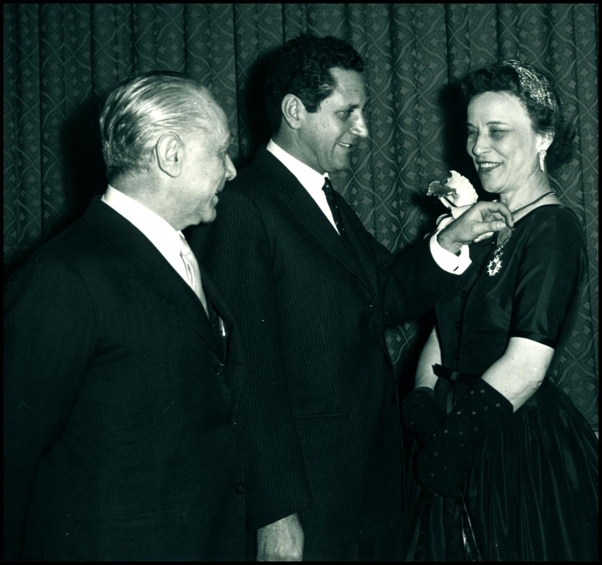Vada Horsch receiving Legion of Honor of France cross in 1958