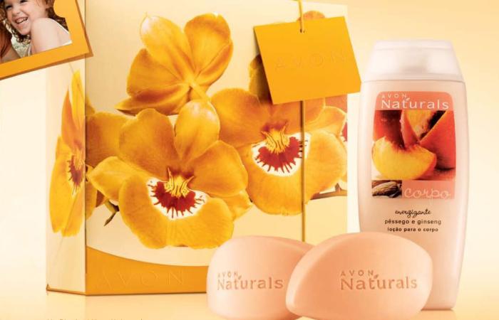 Avon Naturals Fall 2022 Conference Image.JPG
