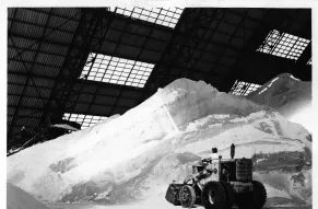 Mining equipment
