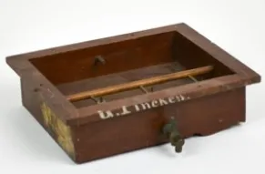 Sugar shaker patent model