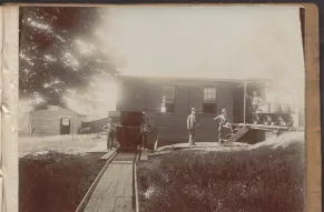 View of Solon Plant with employees and executives on the site of Harris Farm
