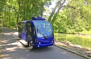 image-blue-electric-bus-(albright)-web860.jpg