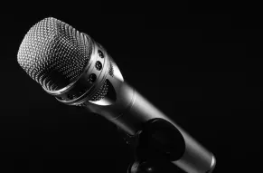 microphone.jpg